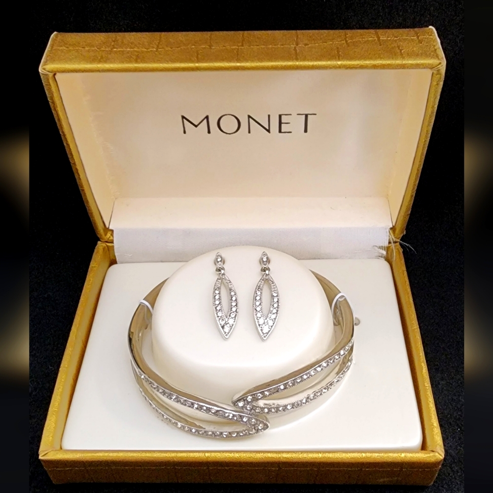 MONET BANGLE AND EARRINGS SET-VINTAGE